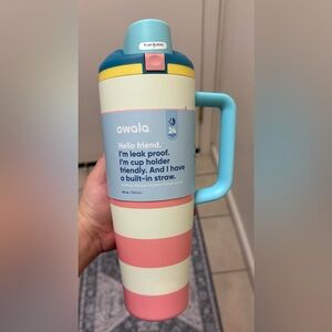 Owala 2025 Birthday Bash Limited Edition “CABANA BREEZE”